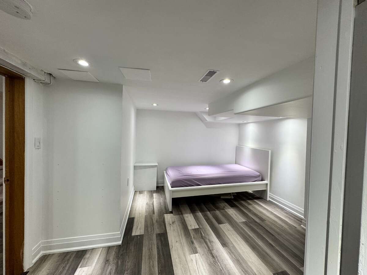 Basement Finished Room (Bedroom #4)