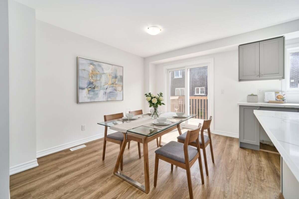 Move-In Ready 3-Bedroom End Unit in Newcastle