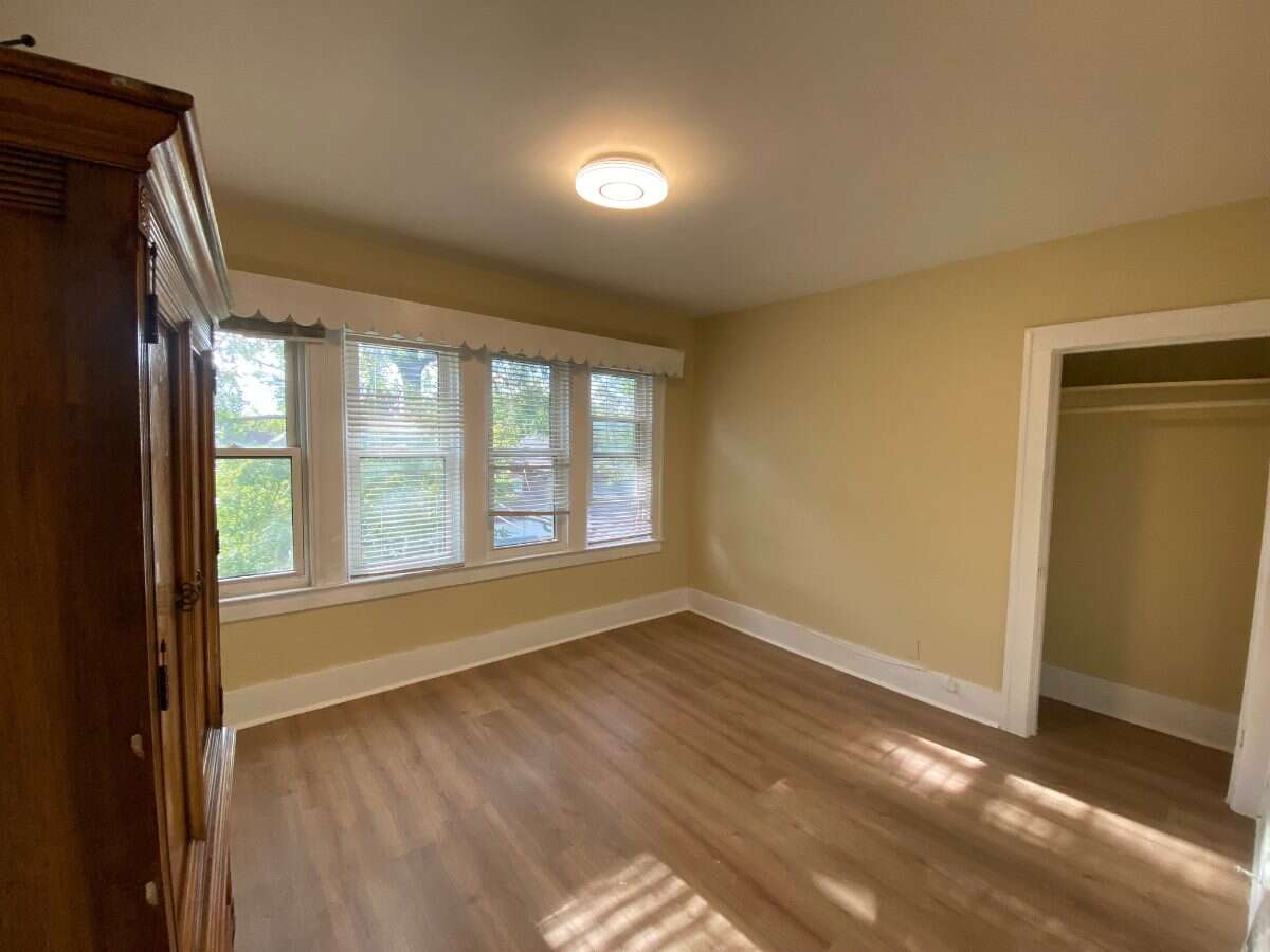  727 PARTINGTON