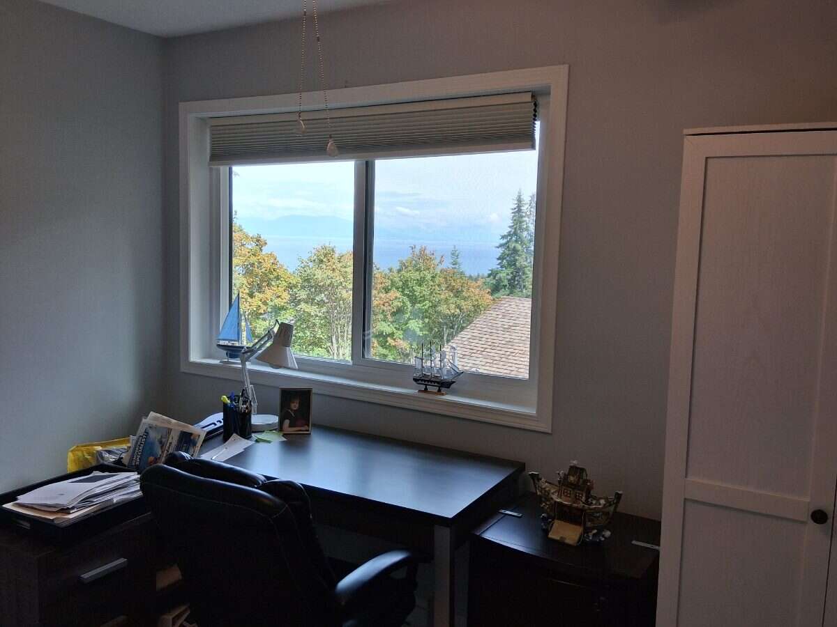 BIG Ocean Views 4 Bedroom 3 Bath 3 Ocean Decks