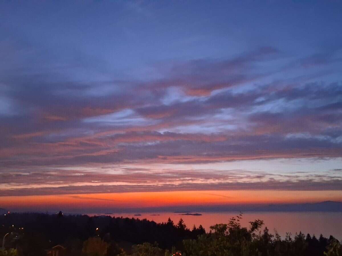 BIG Ocean Views 4 Bedroom 3 Bath 3 Ocean Decks
