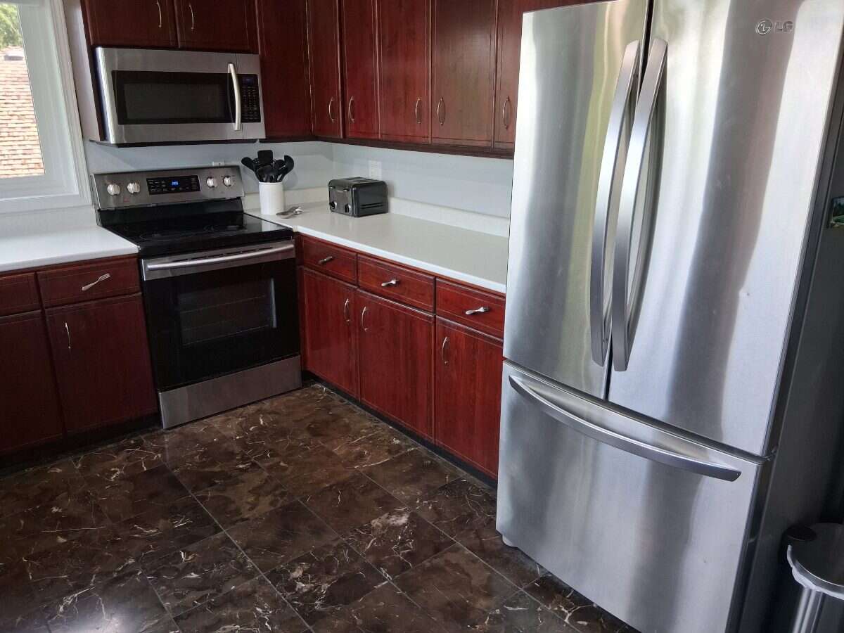 BIG Ocean Views & 3 Decks, 4 Bedroom, 3 Bath 