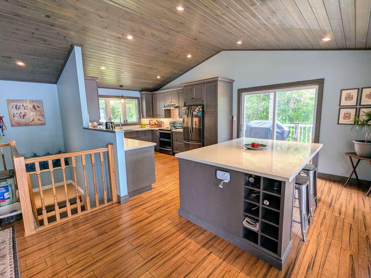 Kitchen Island