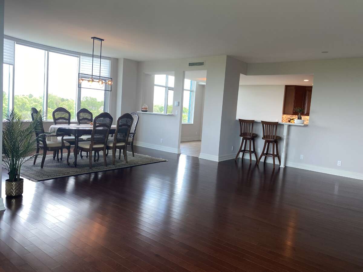 Floor lobby