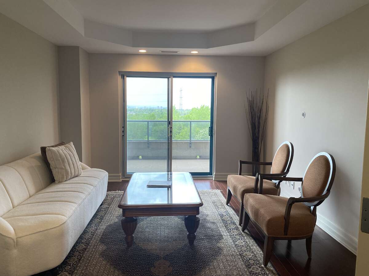 Floor lobby