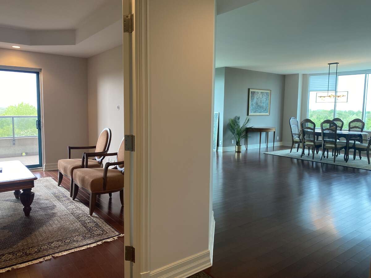 Floor lobby