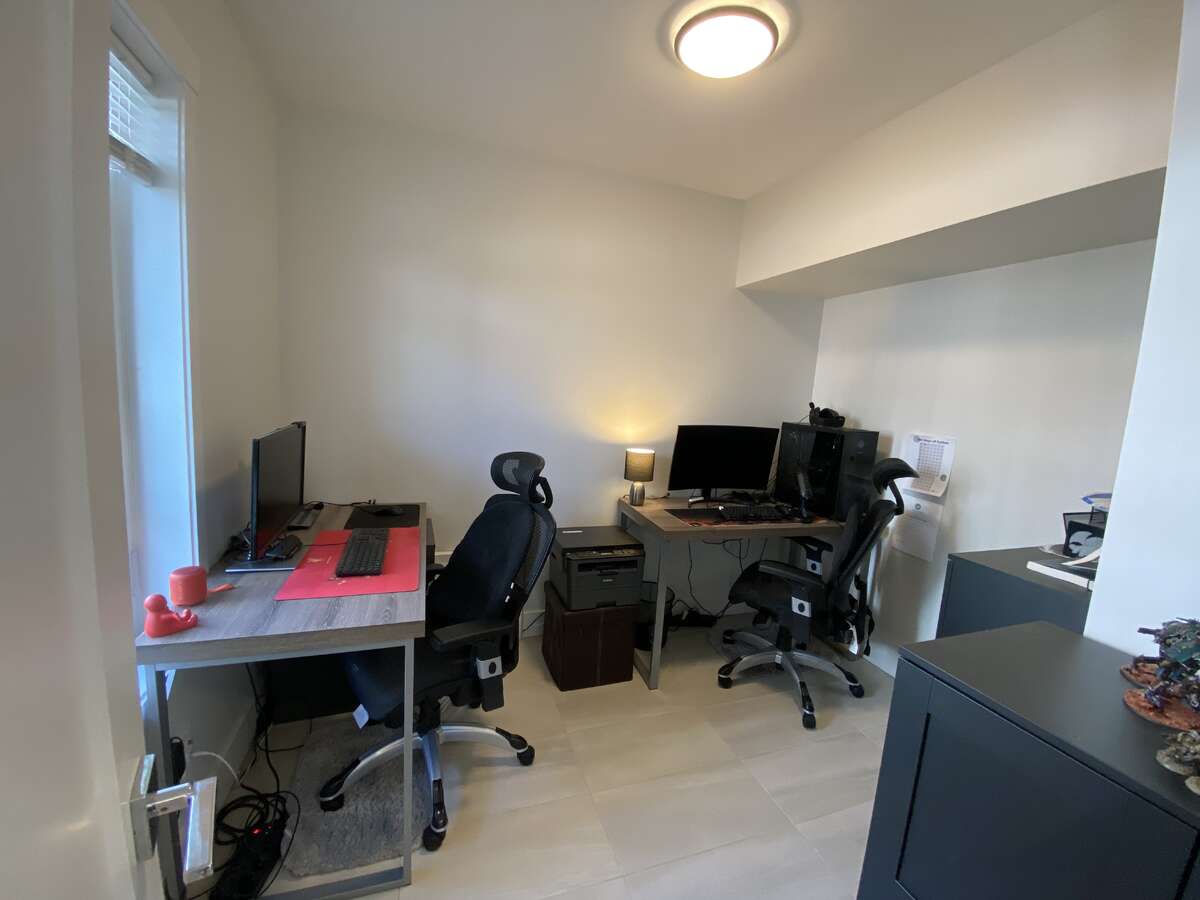 Den / office / 4th bedroom