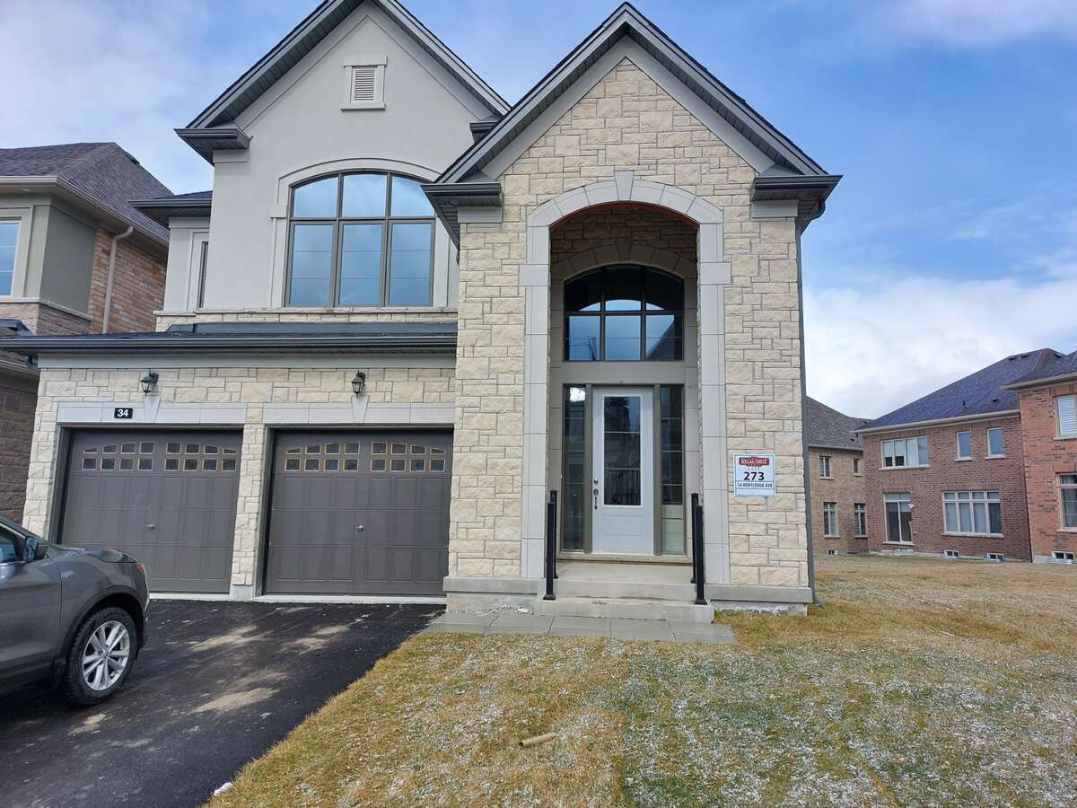 House / Detached House For Sale in East Gwillimbury, ON - 4 bed, 4 bath
