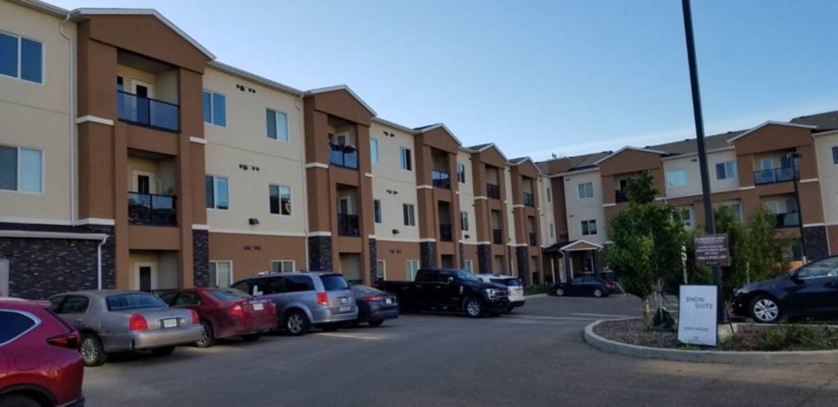 Condo For Sale in Saskatoon, SK - 1 bed, 1 bath