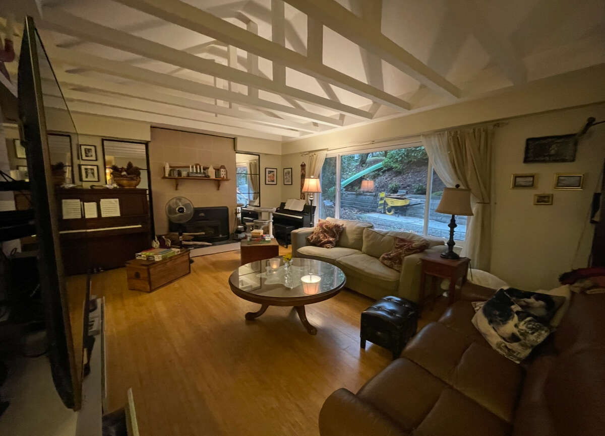 .Tudor home/ Nature/ Privacy/ Multi-generational