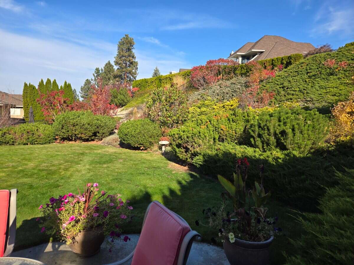 Best Location: Central, quiet, prestigious! 