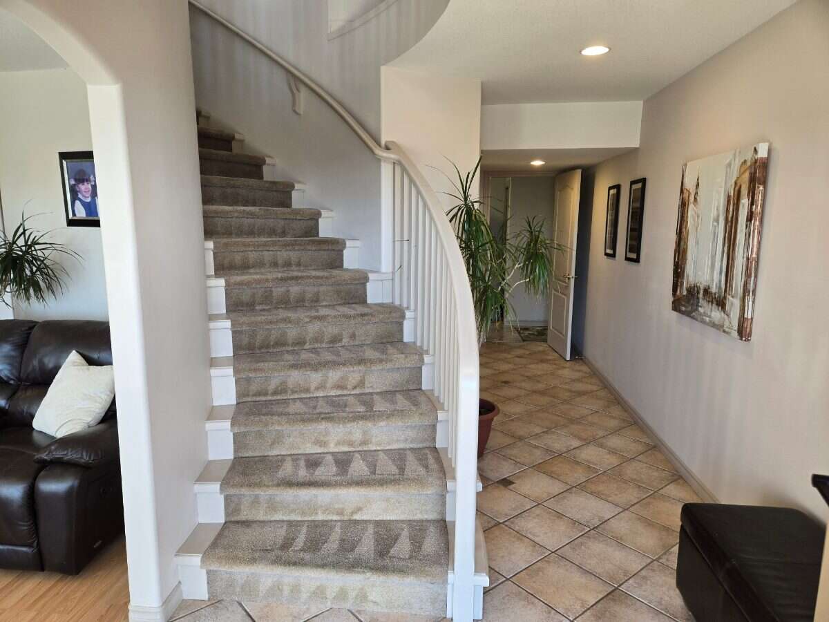 Best Location: Central, quiet, prestigious! 