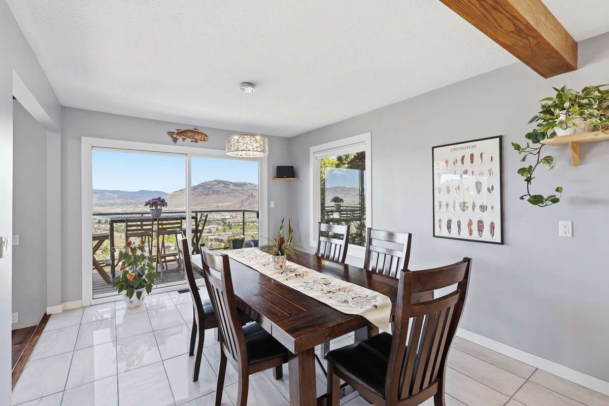 Beautiful Upper Sahali home with stunning views