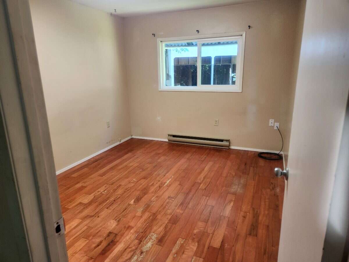 2BR Home in Deroche