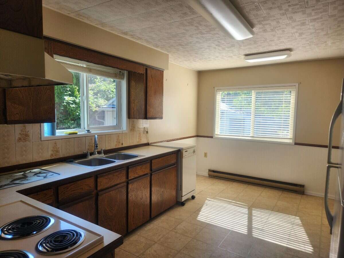 2BR Home in Deroche