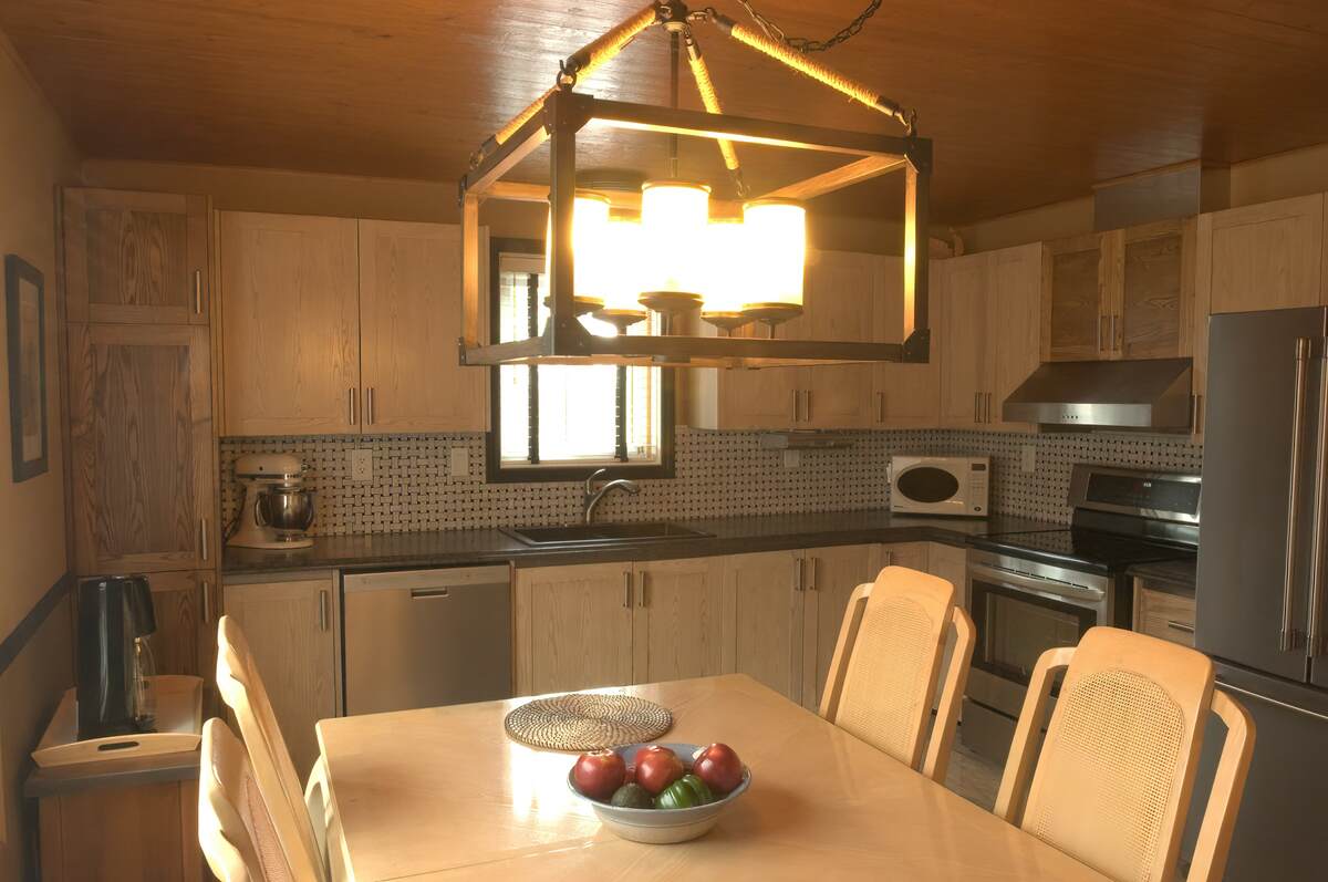 Kitchen counter