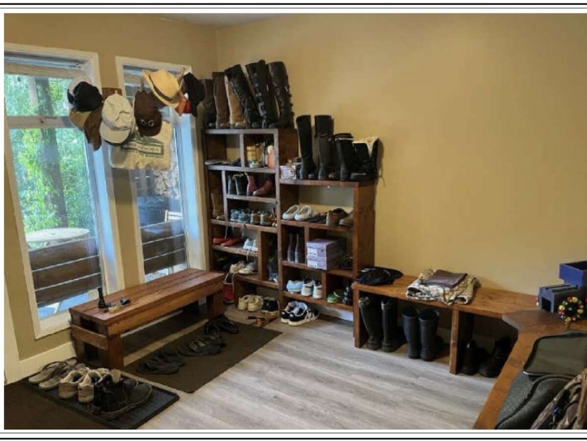 mud room