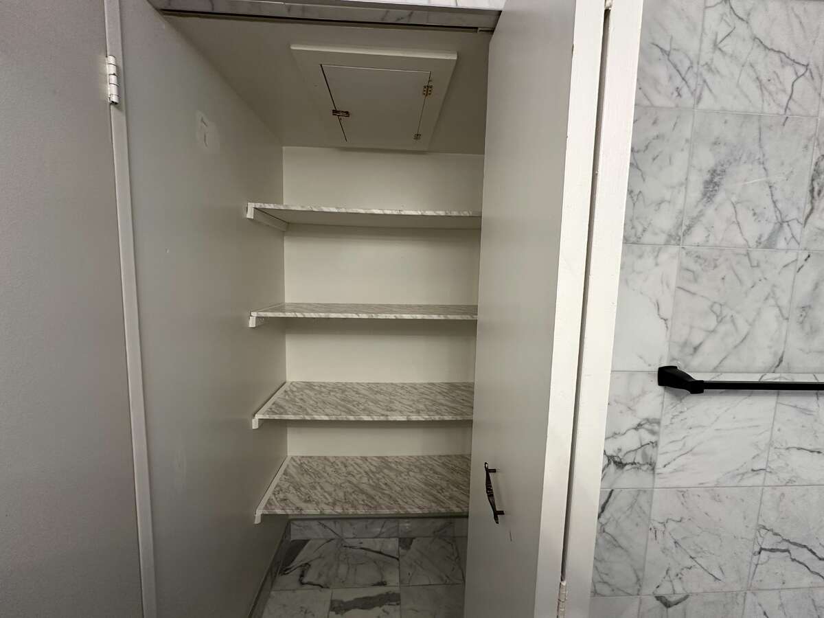 Storage in bathroom