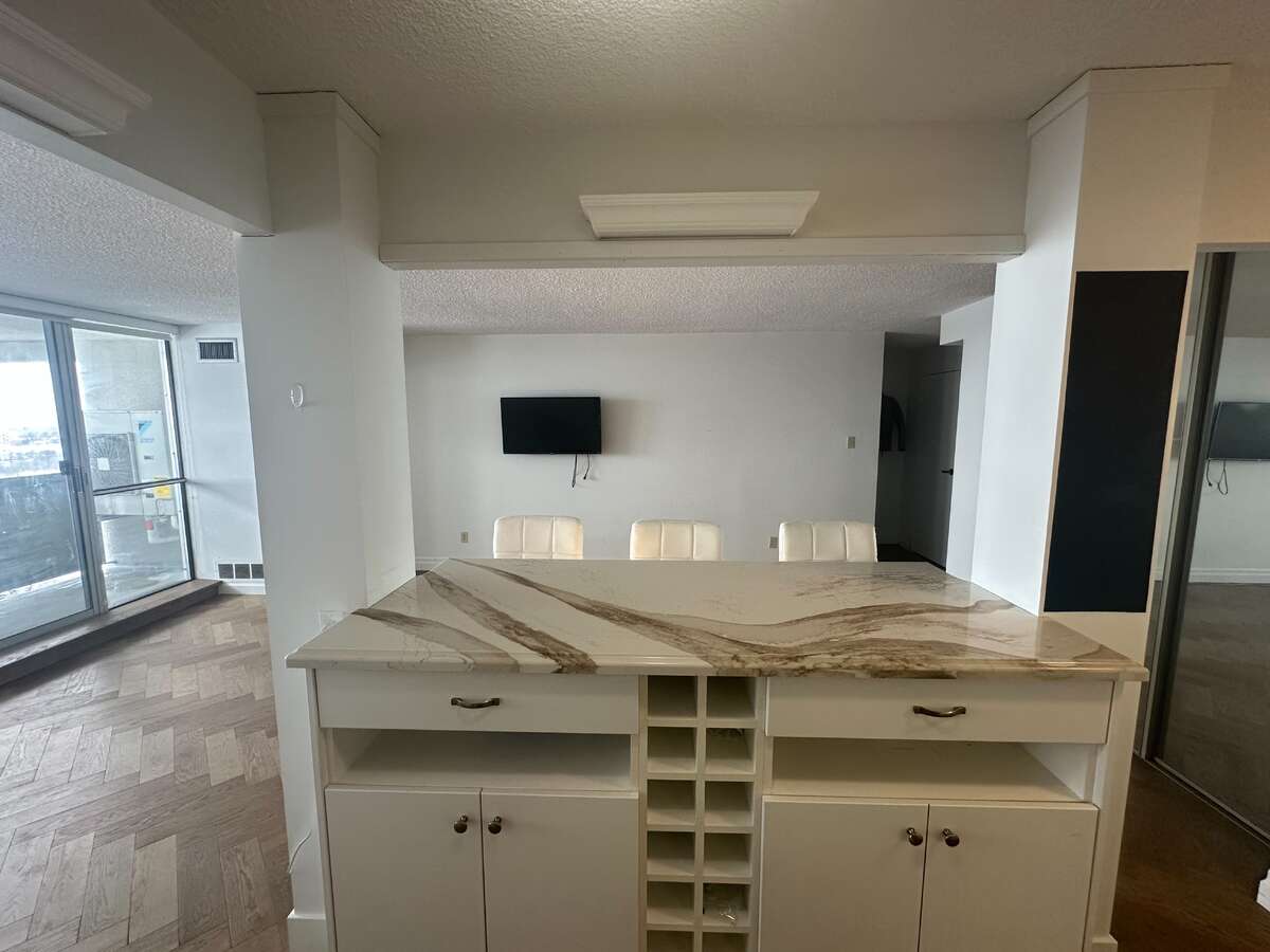 Breakfast Bar