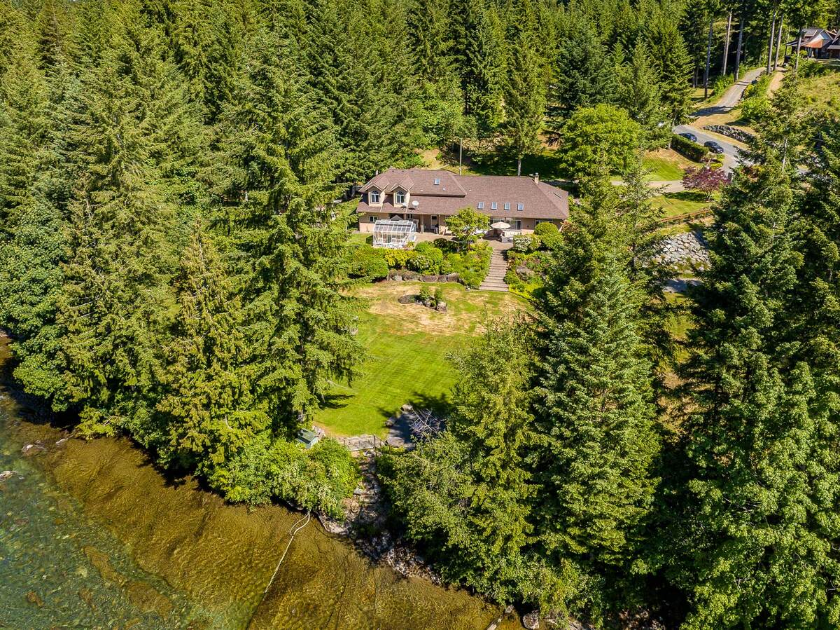  For Sale in Campbell River, 