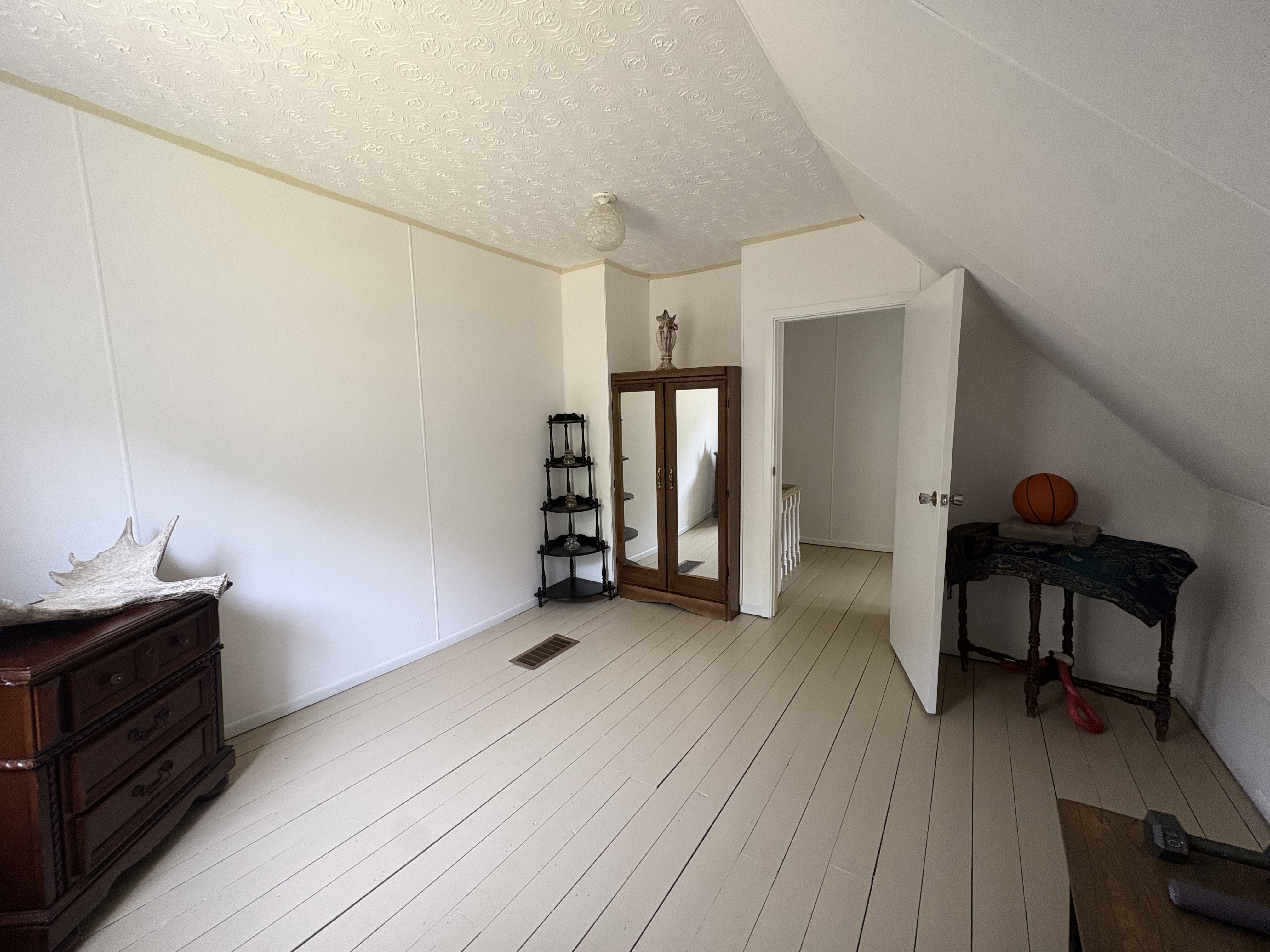 Middle Lahave Riverfront Property For Sale