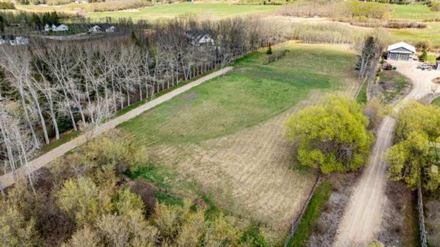 Prime Acreage Lot Minutes from Red Deer