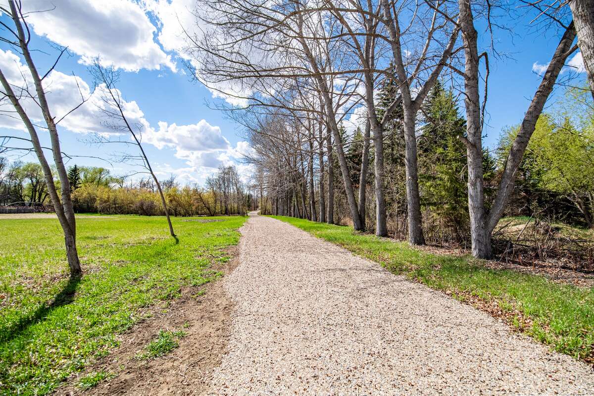Prime Acreage Lot Minutes from Red Deer