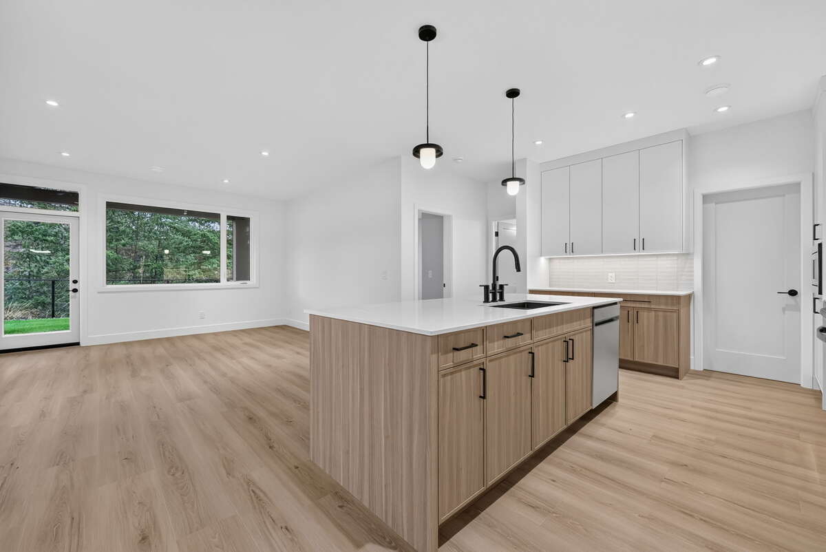 Antler Heights - Move-In Ready Home