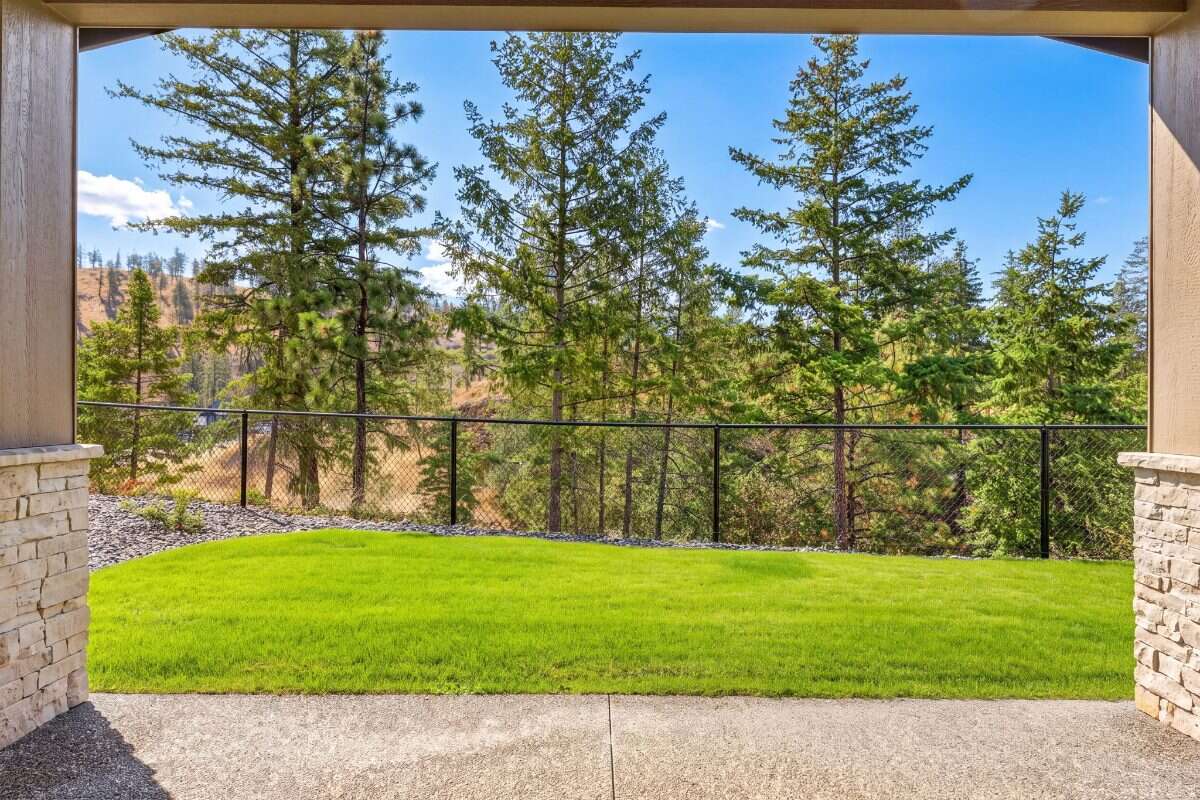 Antler Heights - Move-In Ready Home