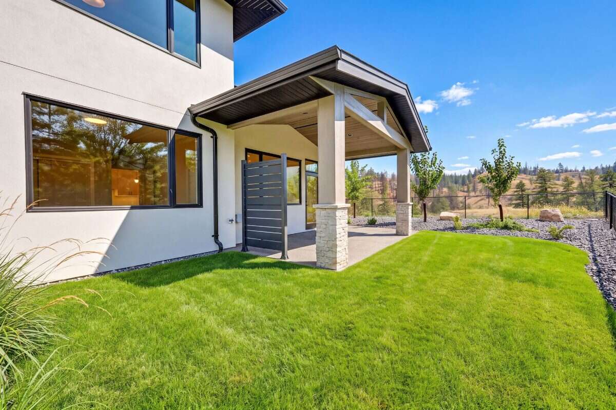 Antler Heights - Move-In Ready Home