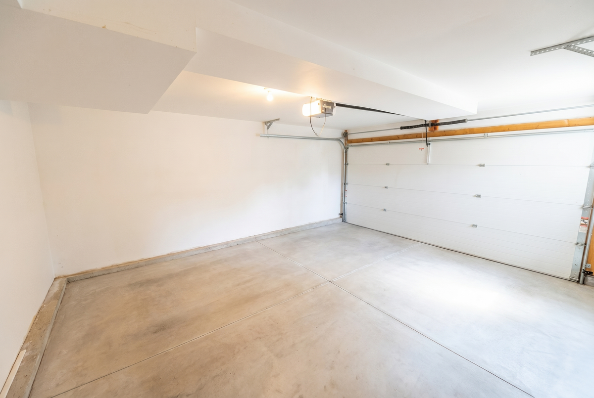 3 Bed 3 Bath For Rent