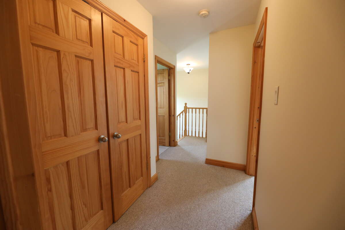 3 Bed 3 Bath For Rent