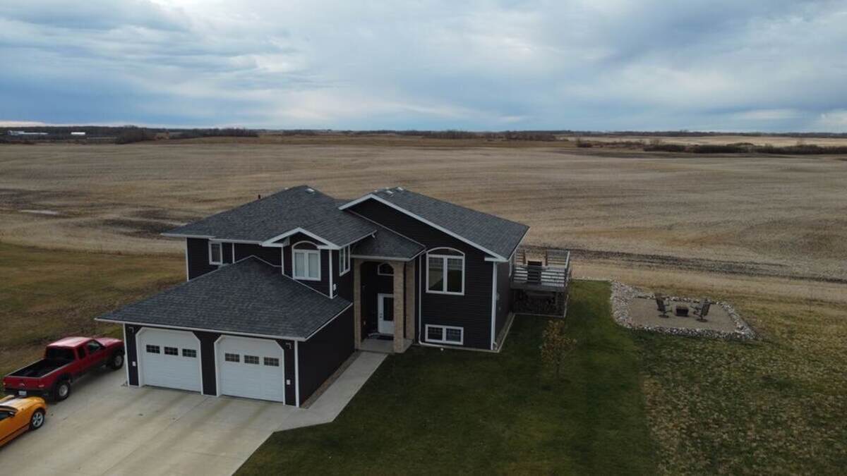  For Sale in Whitewood, 