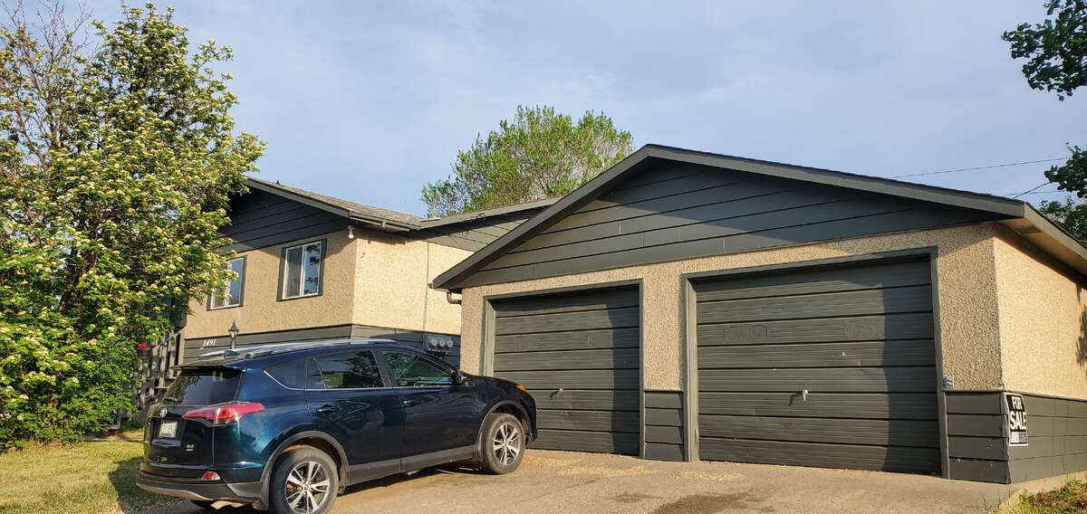 2 Car Garage