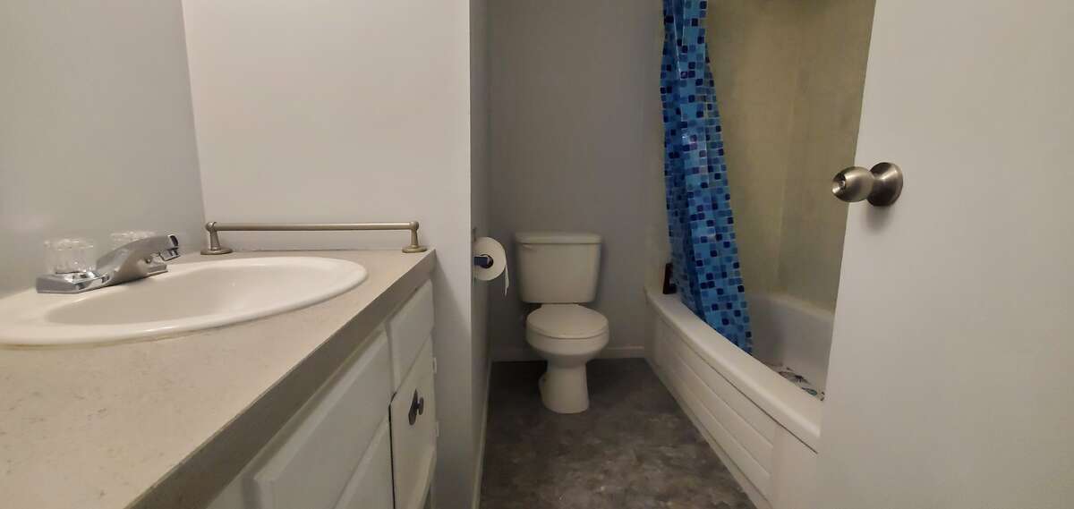 Bathroom in 2 bedroom Suite
