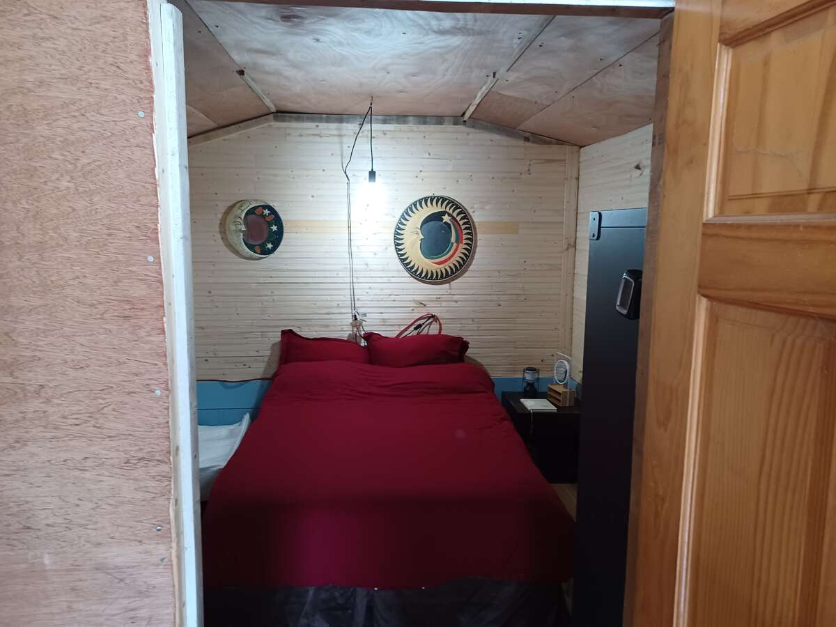 Bunkie double bed (Excluded)