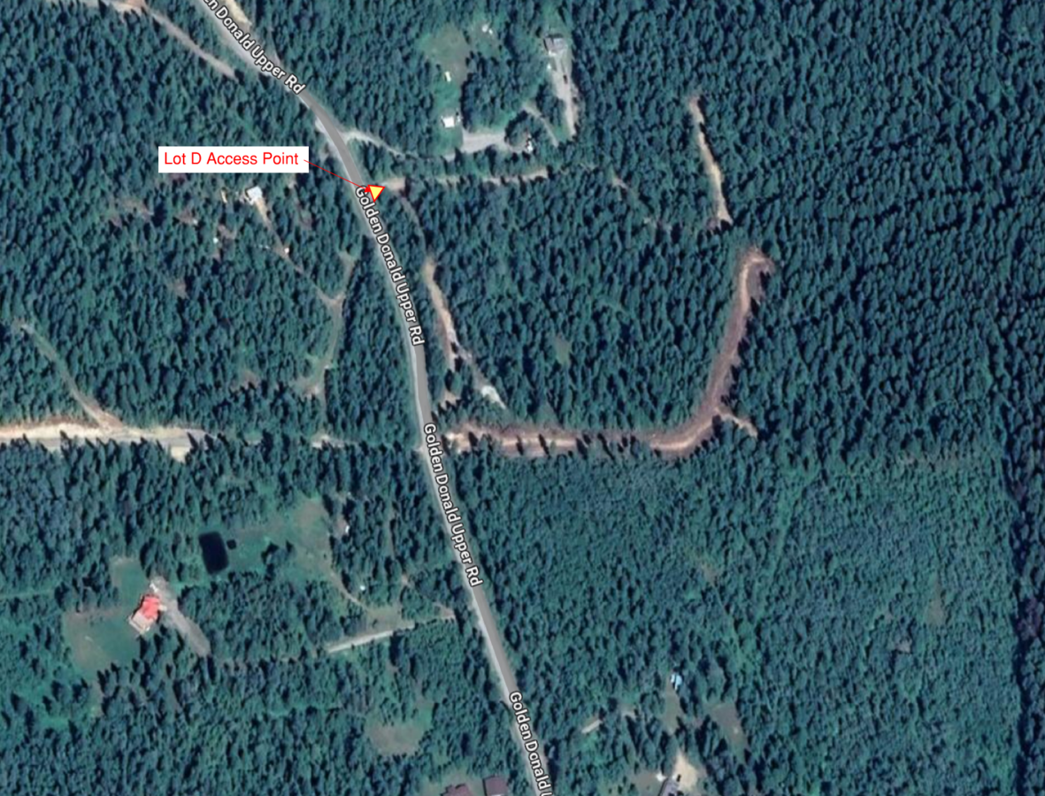 Access point to the lot