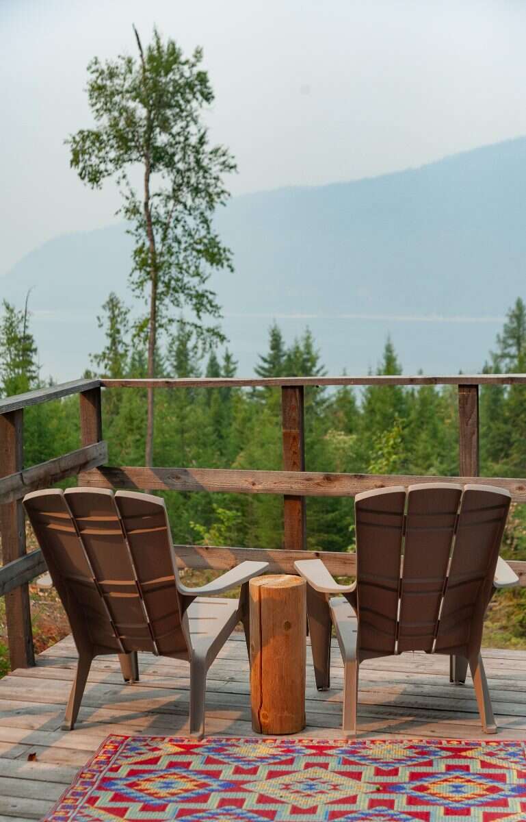 60 Private Acres Overlooking the Arrow Lakes