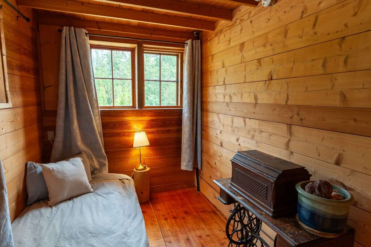 60 Private Acres Overlooking the Arrow Lakes