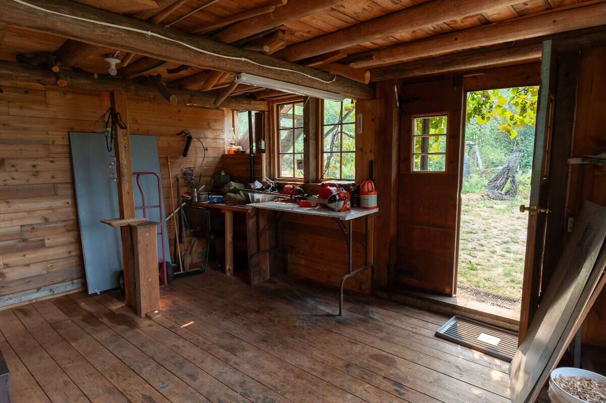 60 Private Acres Overlooking the Arrow Lakes