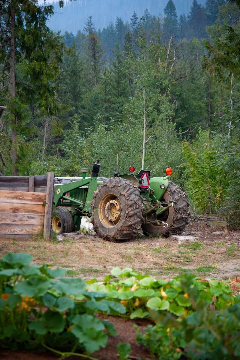 60 Private Acres Overlooking the Arrow Lakes