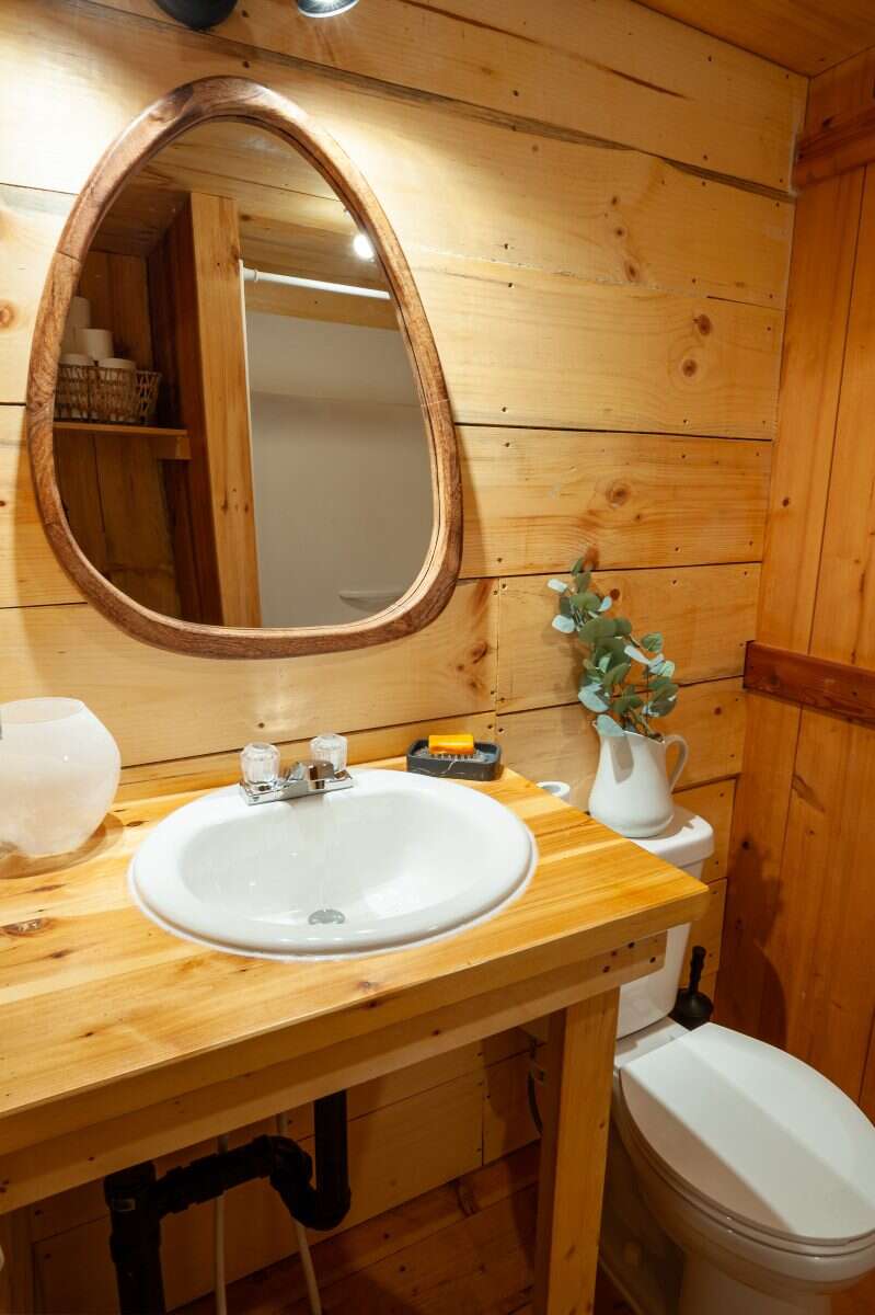 60 Private Acres Overlooking the Arrow Lakes