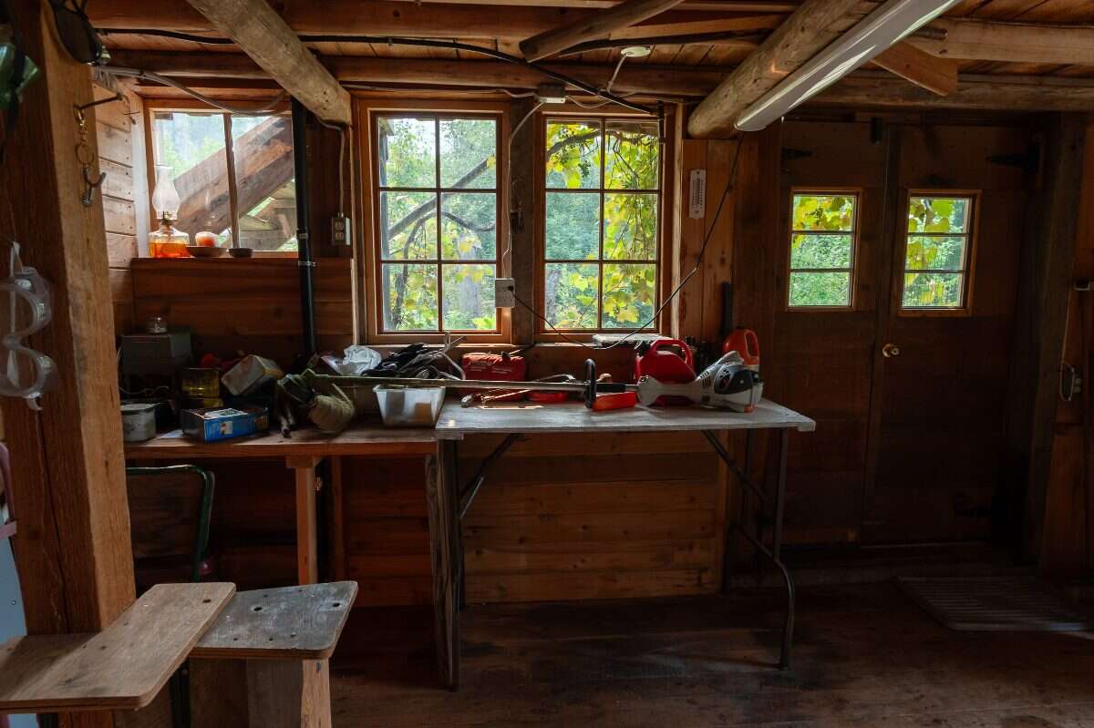 60 Private Acres Overlooking the Arrow Lakes