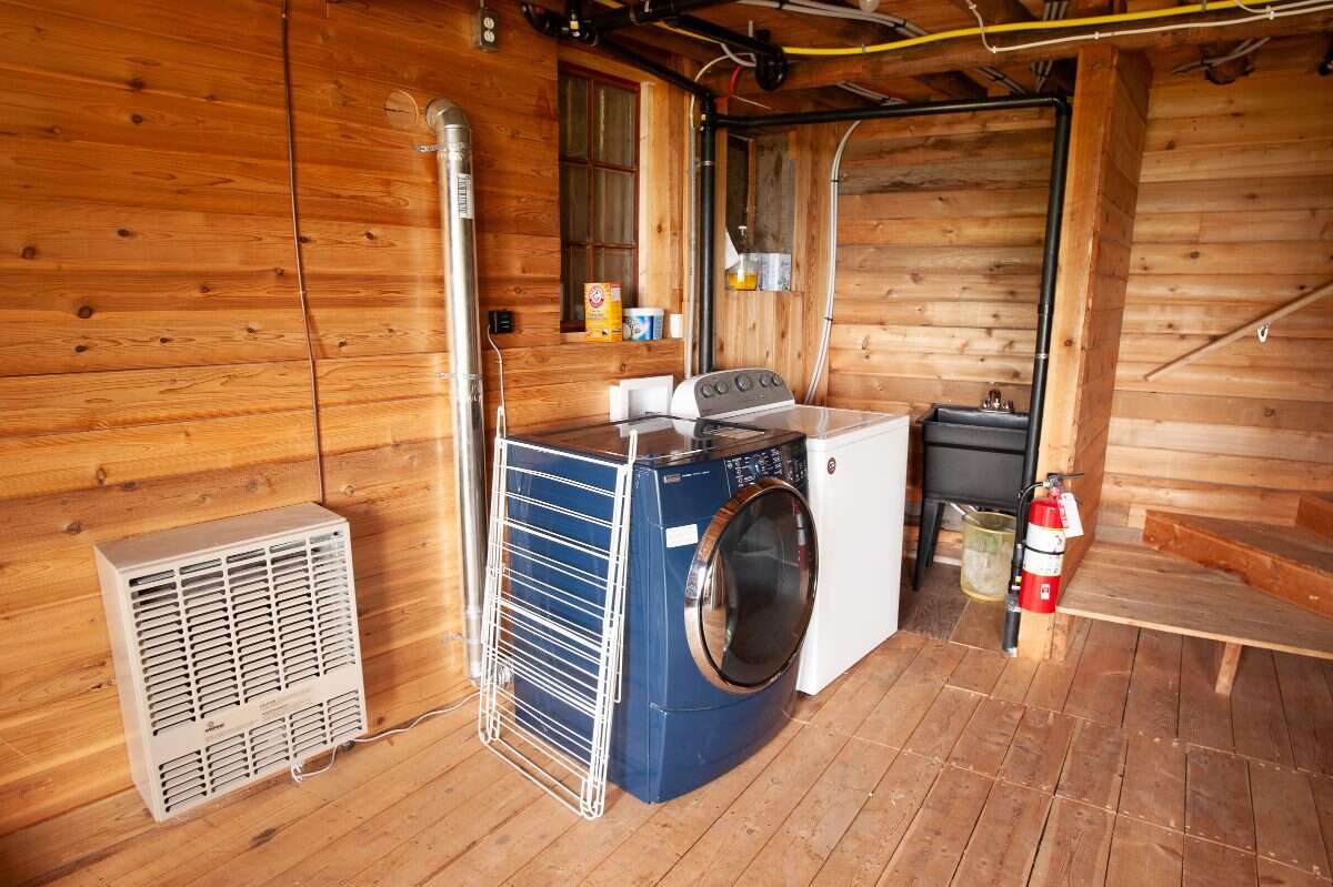 60 Private Acres Overlooking the Arrow Lakes