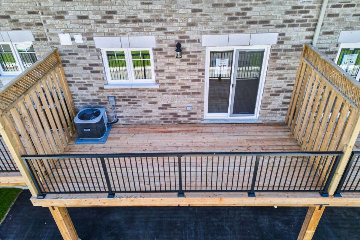 Move-In Ready 3-Bedroom Townhome in Newcastle