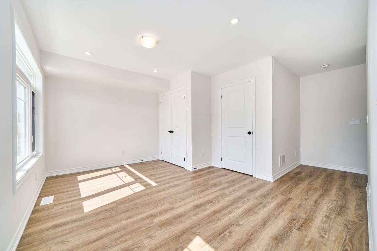 Move-In Ready 3-Bedroom Townhome in Newcastle