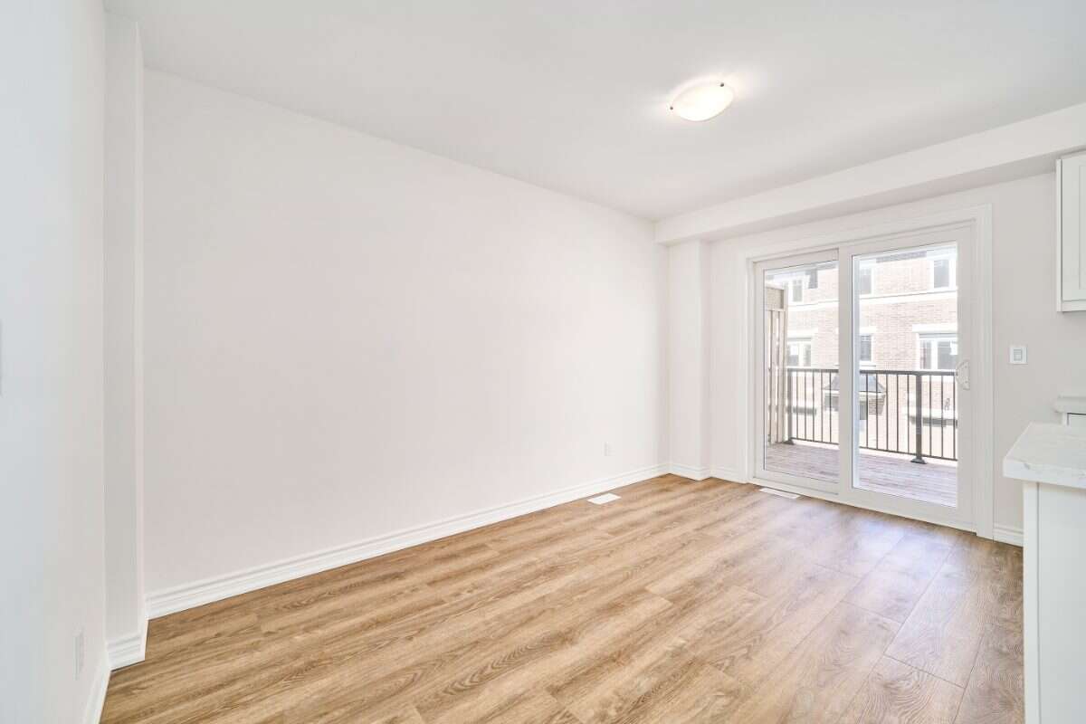 Move-In Ready 3-Bedroom Townhome in Newcastle
