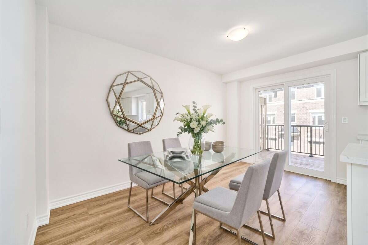 Move-In Ready 3-Bedroom Townhome in Newcastle