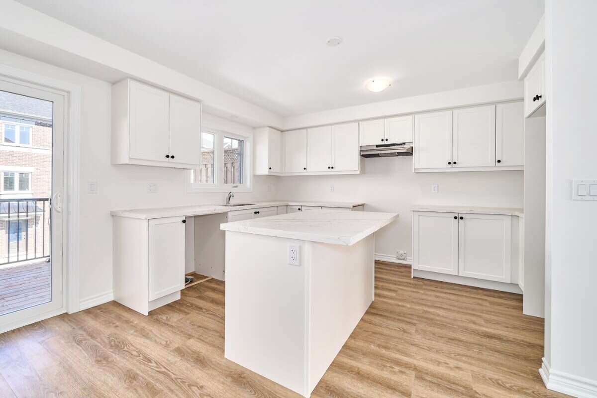 Move-In Ready 3-Bedroom Townhome in Newcastle