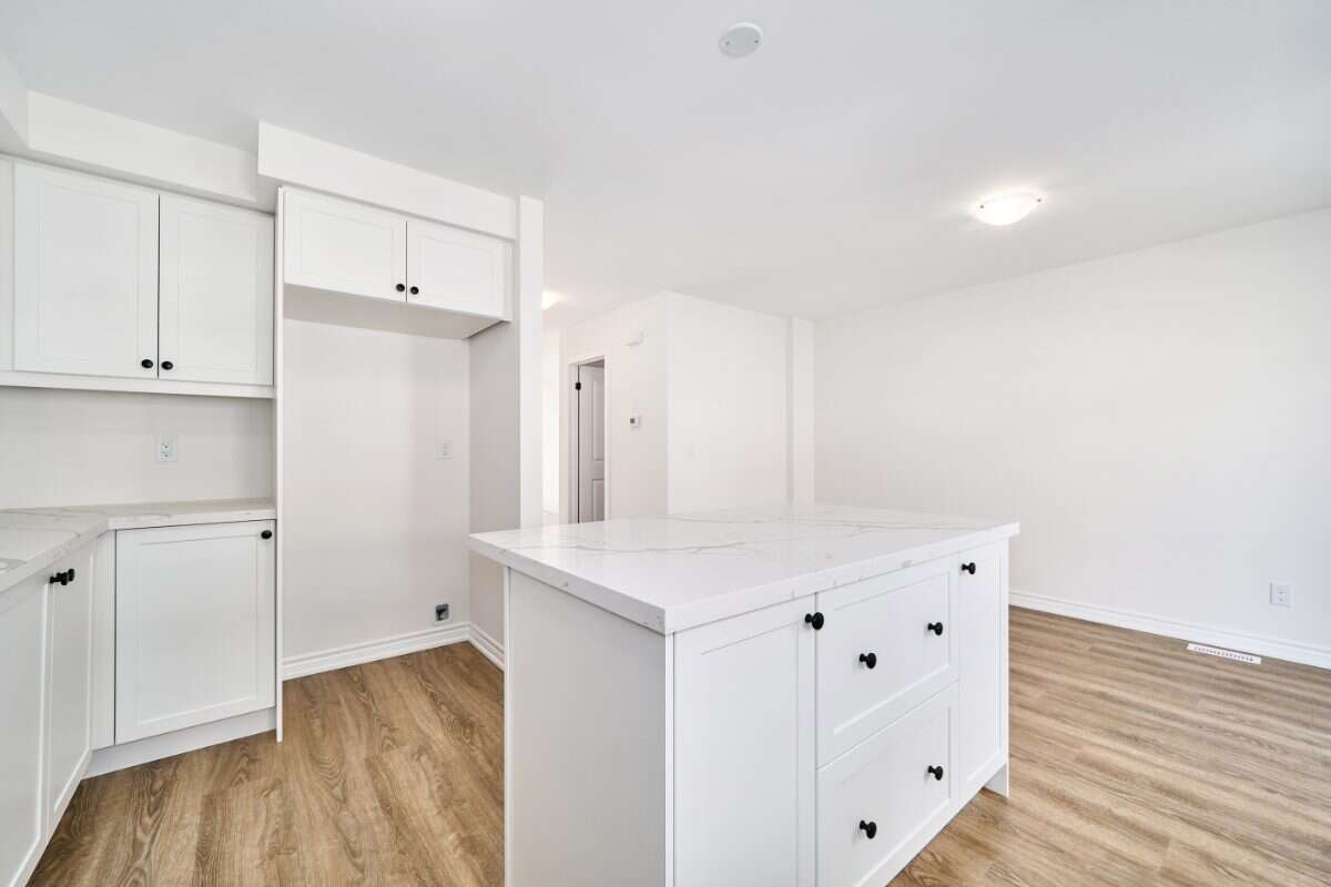 Move-In Ready 3-Bedroom Townhome in Newcastle